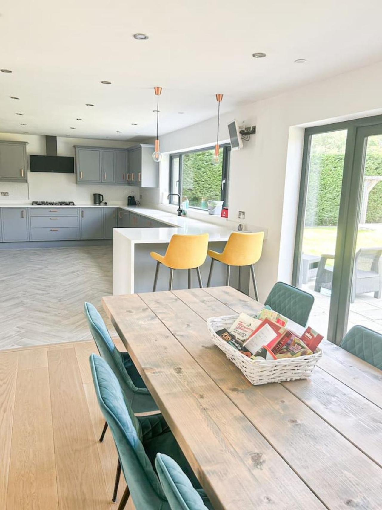 הוילה Normandy Luxe 5 Bed House In Guildford. Morden Amenities מראה חיצוני תמונה
